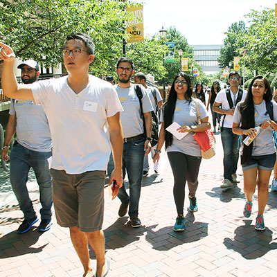 Students tour the VCU campus